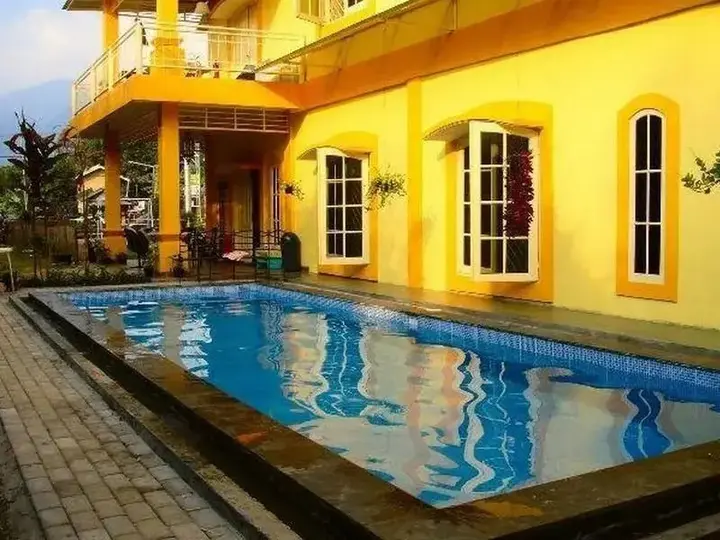 Сизаруа: Arimbi Cibulan Suites