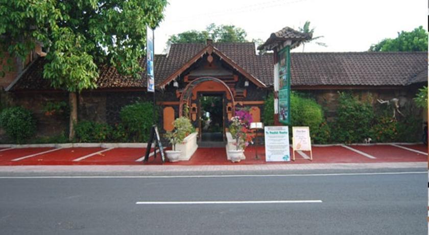 Канди Даса: Pondok Bambu Seaside Bungalows