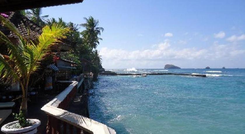 Канди Даса: Pondok Bambu Seaside Bungalows
