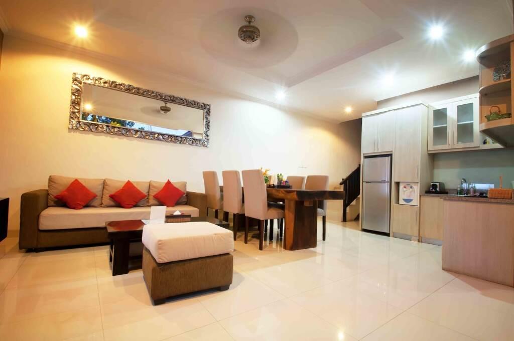 Кута: De'bharata Bali Villas Seminyak