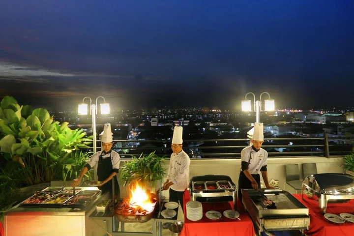 Понтианак: Transera Hotel Pontianak