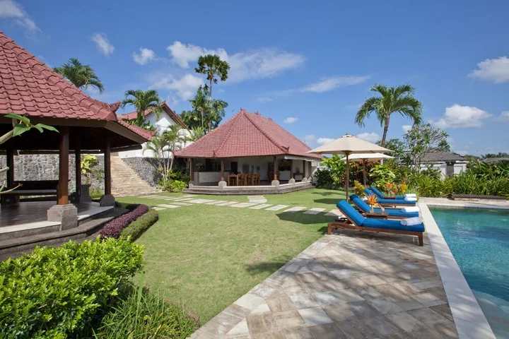 Чангу: The Junno Villa