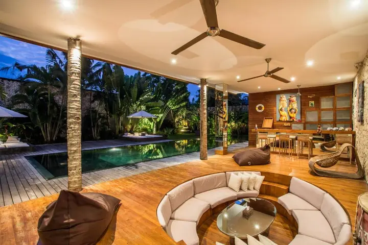 Керобокан: Eko Villa Seminyak