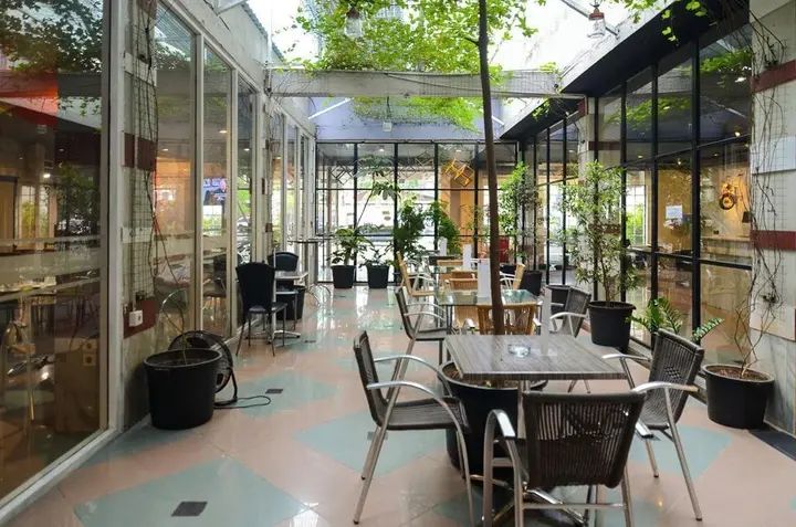 Джакарта: Peninsula Hotel