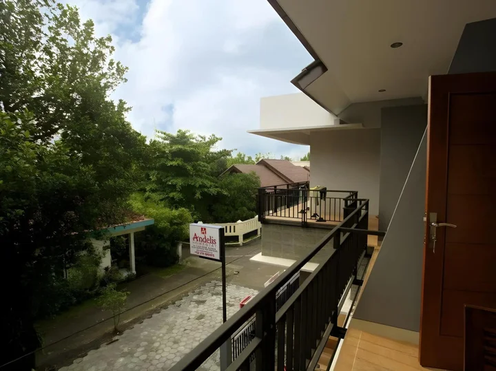 Депок: Andelis Homestay