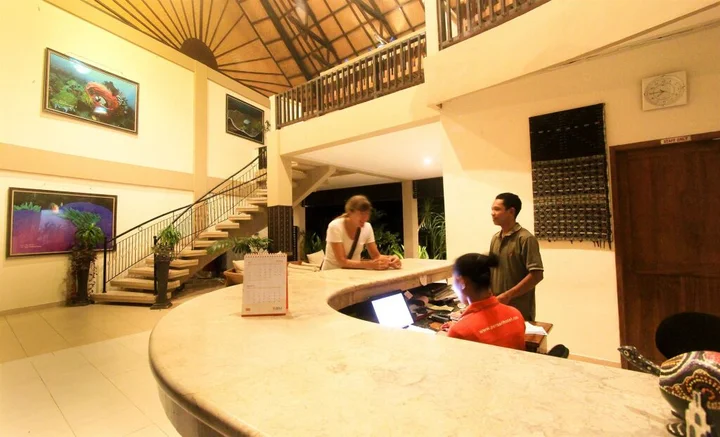 Лабуан-Баджо: Puri Sari Beach Hotel