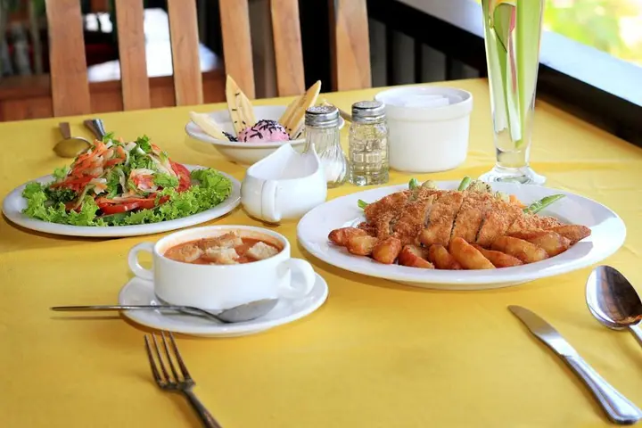 Лабуан-Баджо: Puri Sari Beach Hotel
