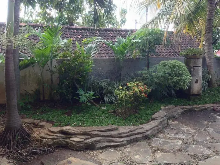 Семаранг: Guest House Djojonagoro