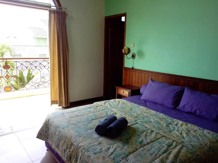 Семаранг: Guest House Djojonagoro