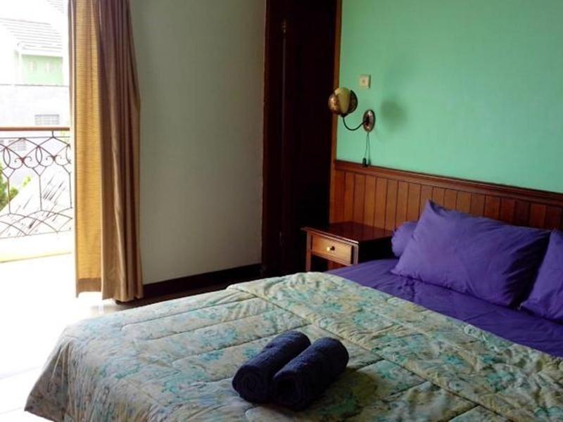 Семаранг: Guest House Djojonagoro