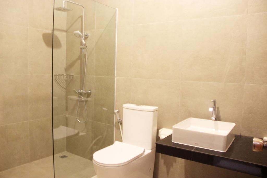 Депок: Front One Resort Yogyakarta