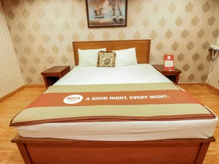 Депок: Front One Resort Yogyakarta