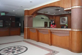 Пеканбару: OYO 742 Mona Plaza Hotel