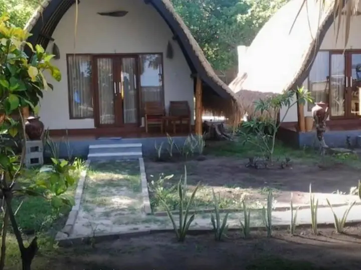 Гили Аир: Salili Bungalows