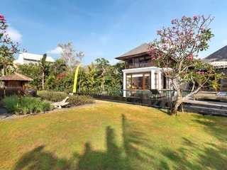 Кута: Villa Frangipani Waters