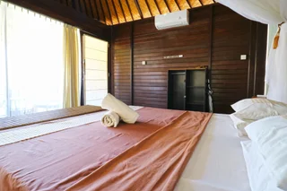 Лембонган-Айленд: Mega Cottages