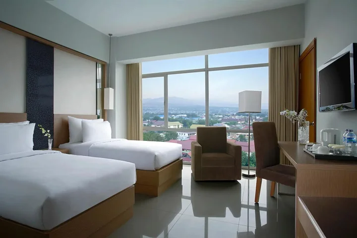 Палу: Hotel Santika Palu