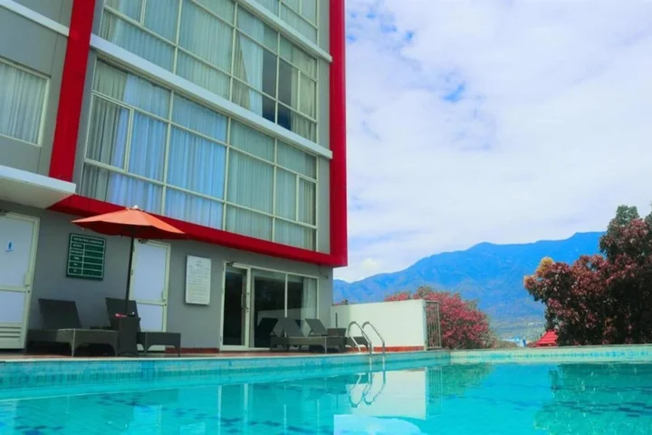 Палу: Hotel Santika Palu