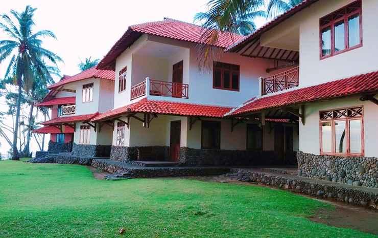 Аньер: Anyer Cottage Beach Resort