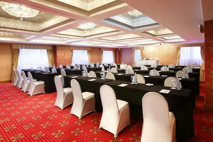 Джакарта: Ambhara Hotel