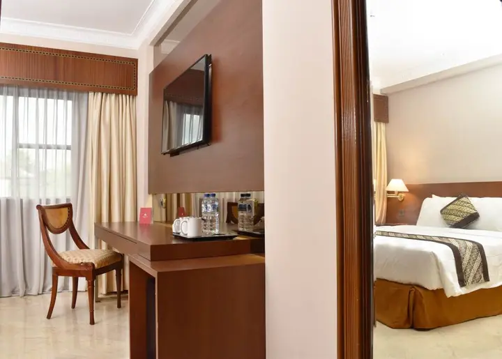 Джакарта: Ambhara Hotel