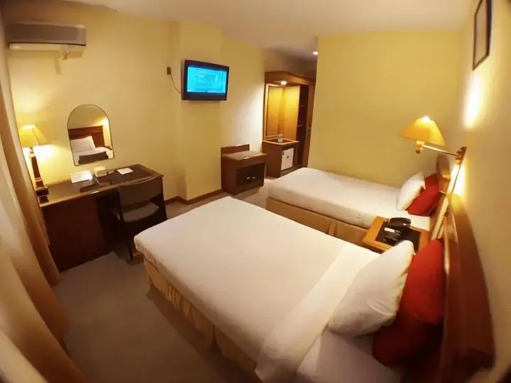 Амбон: Amans Hotel