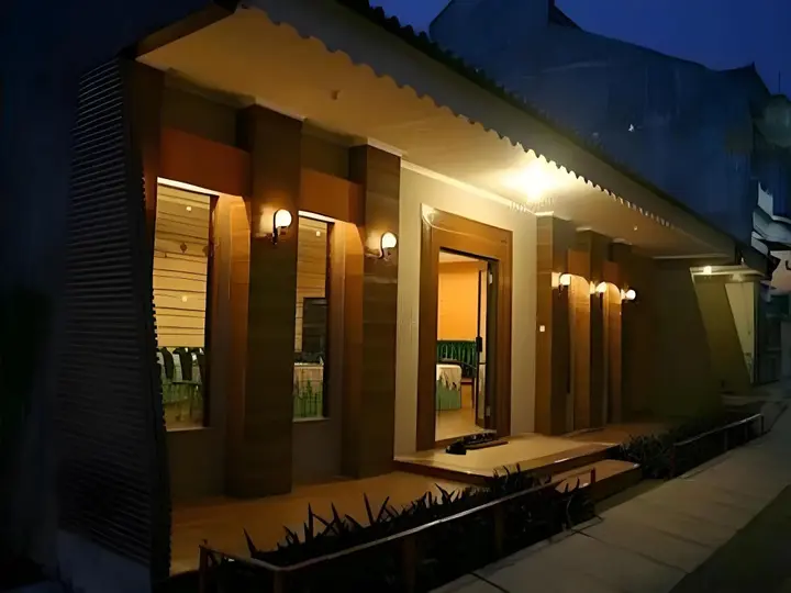 Блитар: Patria Garden Hotel