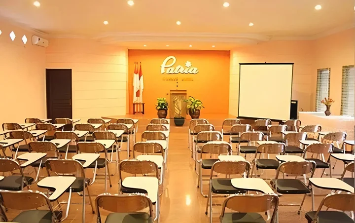 Блитар: Patria Garden Hotel