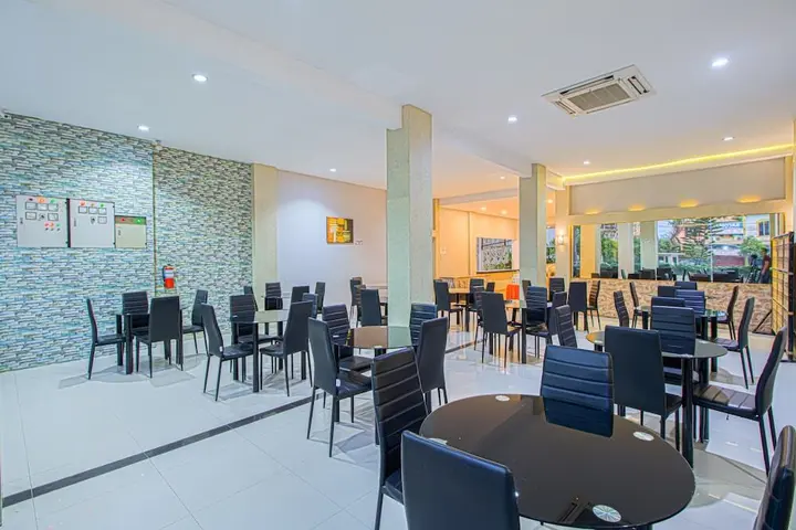 Банда-Ачех: Grand Aceh Hotel