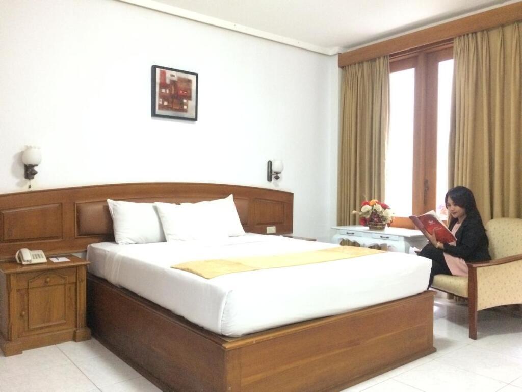 Кендари: Athaya Hotel Kendari