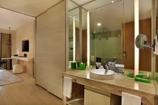 Кута: The Stones Hotel - Legian Bali, Autograph Collection by Marriott