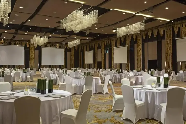 Кута: The Stones Hotel - Legian Bali, Autograph Collection by Marriott