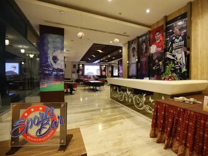 Макассар: Almadera Hotel Makassar