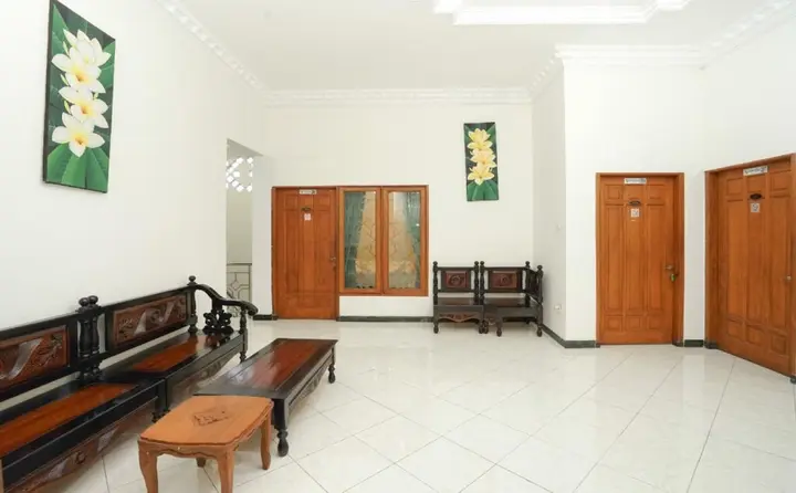 Сурабая: Tjahaja Baroe Homestay