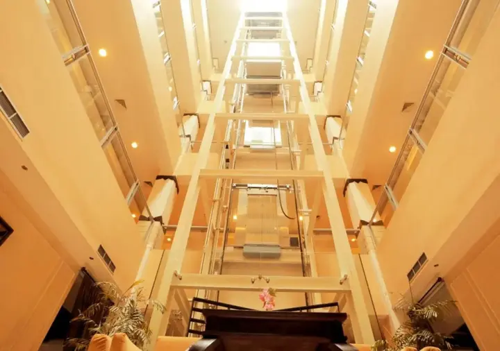 Суракарта: Amarelo Hotel Solo