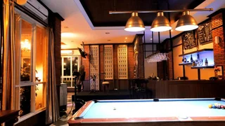 Суракарта: Amarelo Hotel Solo