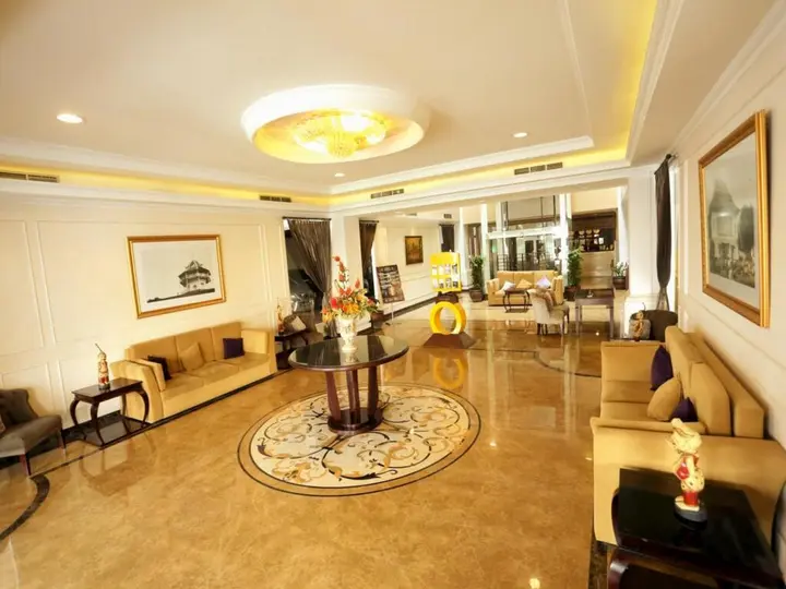 Суракарта: Amarelo Hotel Solo