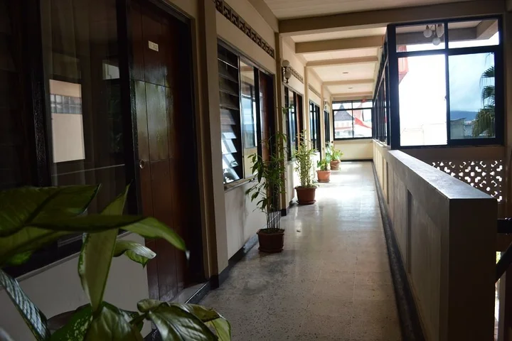 Букиттинги: Lima's hotel
