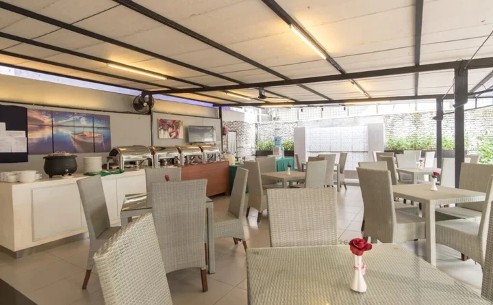 Медан: Putra Mulia Hotel Medan