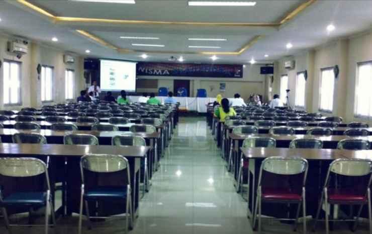 Медан: Wisma Syailendra
