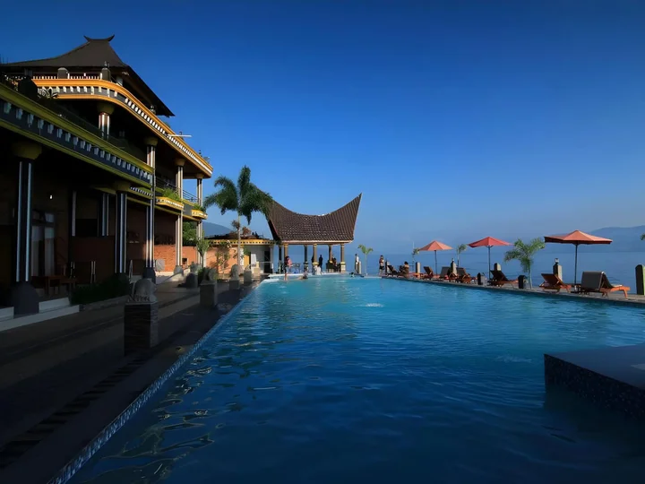 Озеро Тоба: Samosir Cottages Resort