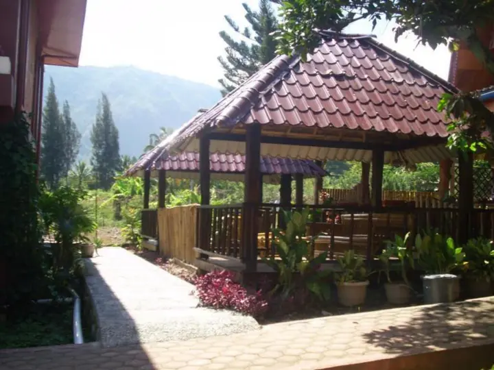 Озеро Тоба: Toba Village Inn
