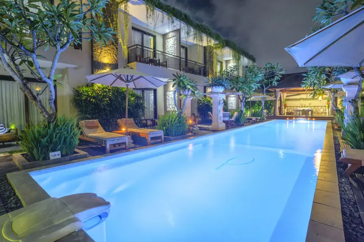 Кута: d'Penjor Seminyak Hotel