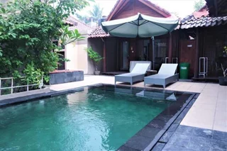 Гили Траванган: Drupadi Bungalows
