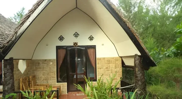 Гили-Мено: Bareng Bareng Bungalows