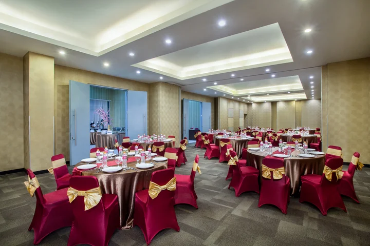 Суракарта: Отель Favehotel Manahan