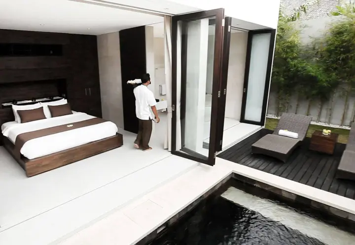 Кута: eqUILIBRIA SEMINYAK