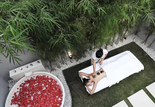 Кута: eqUILIBRIA SEMINYAK