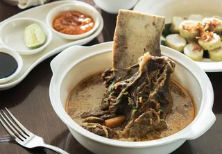 Депок: Royal Ambarrukmo Yogyakarta