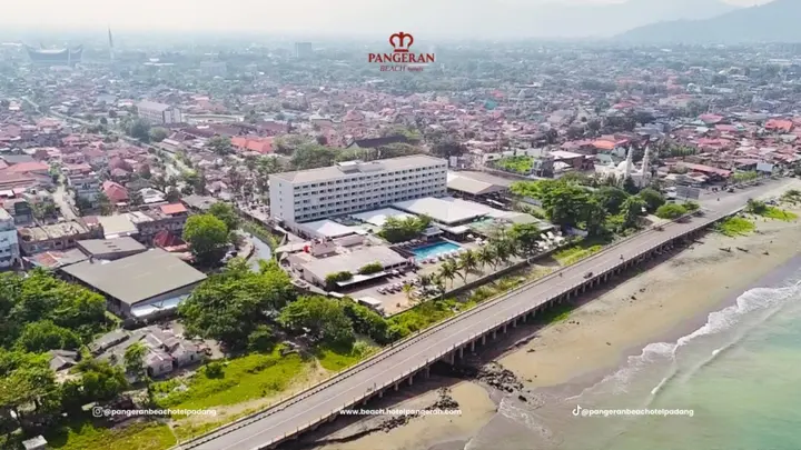 Паданг: Hotel Pangeran Beach